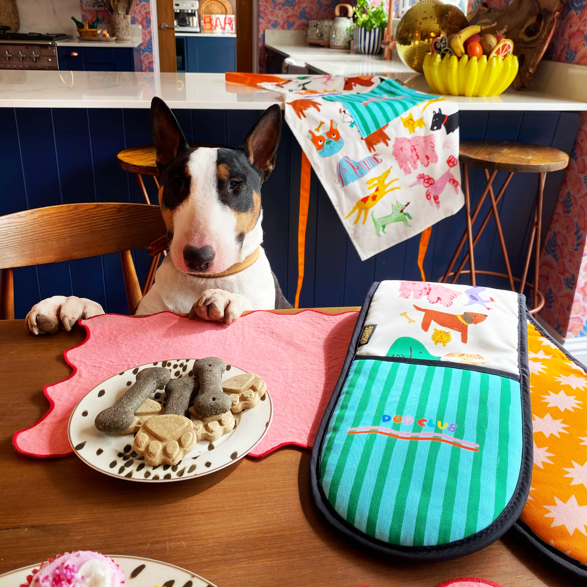 Dog Club Oven Glove