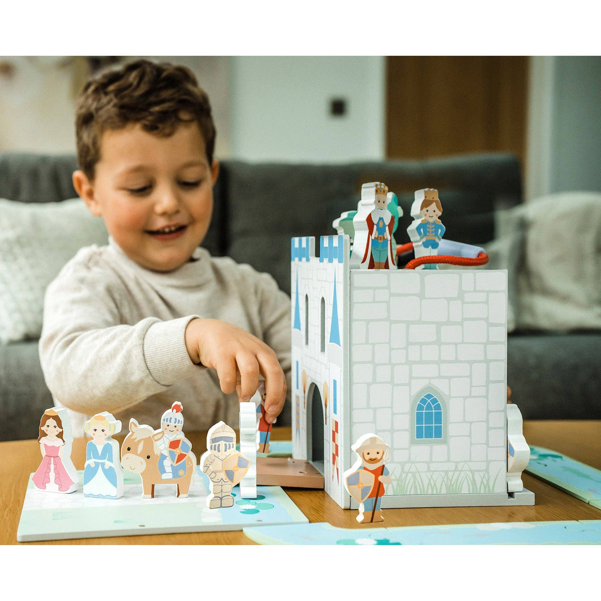NEW Castle Play Set