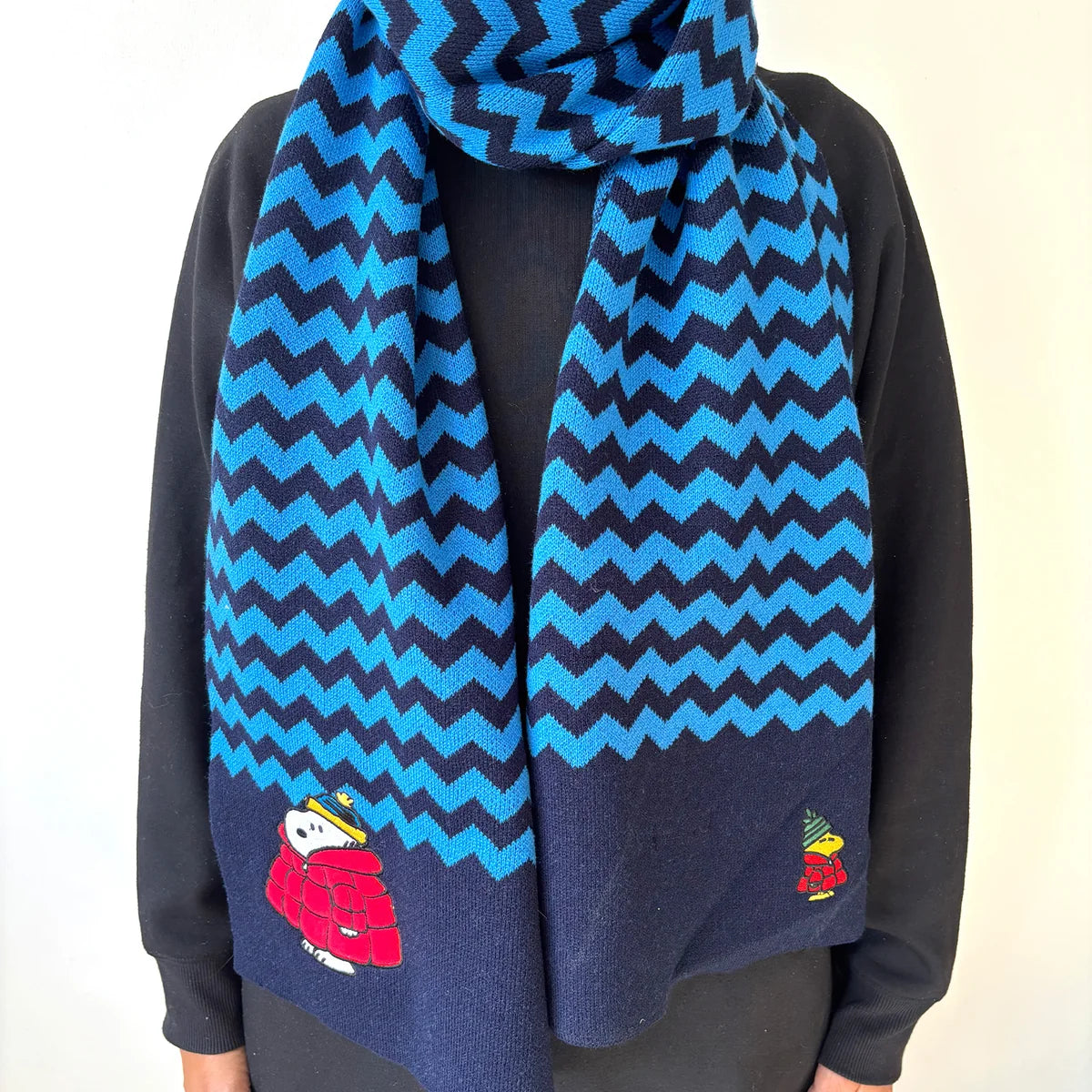Peanuts Snoopy Coat Scarf