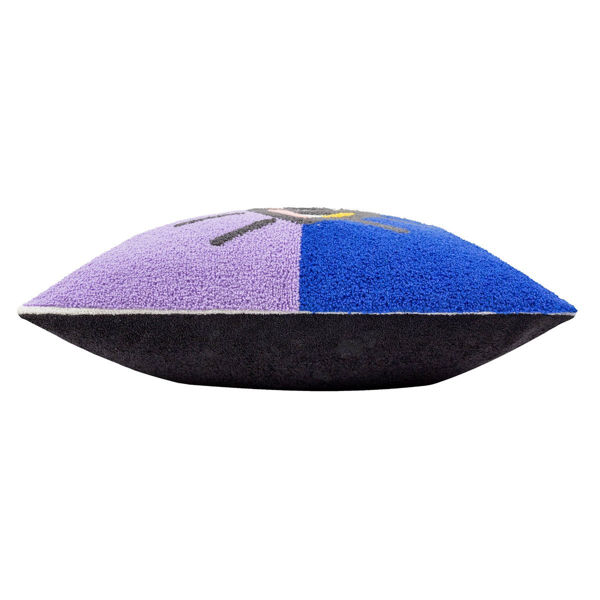 All Eyes On You Boucle Cushion Lilac/Blue