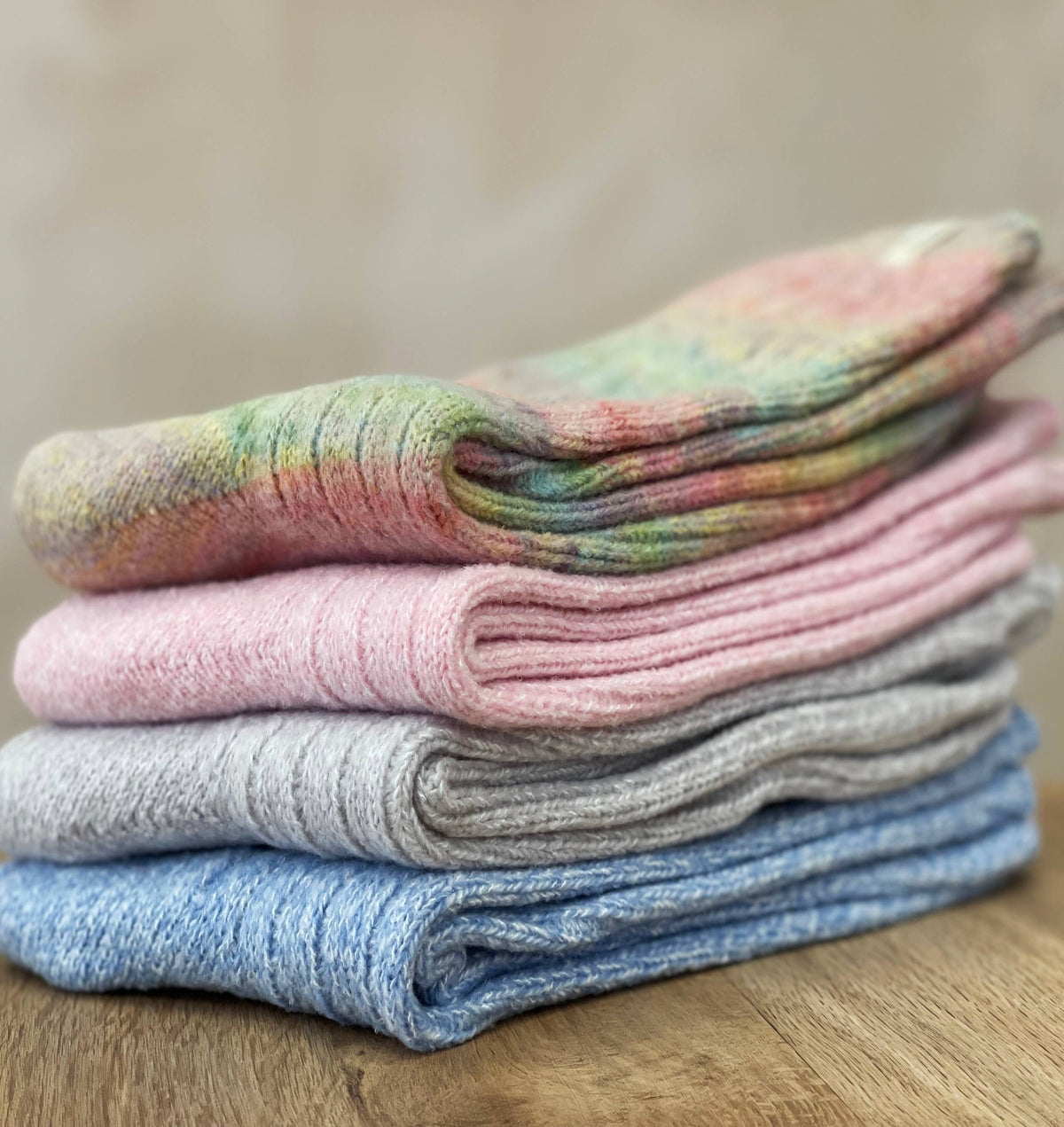 Super Soft Snug Socks: Men's Grey 7-11
