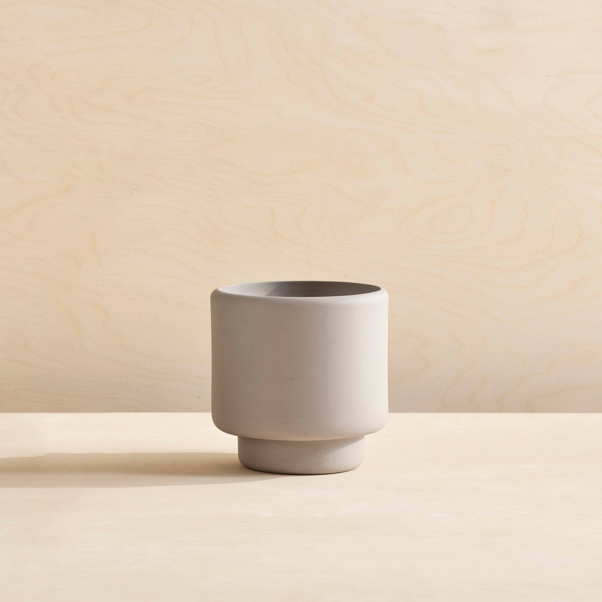 BOTANY porcelain plant pot MEDIUM: Graphite Black