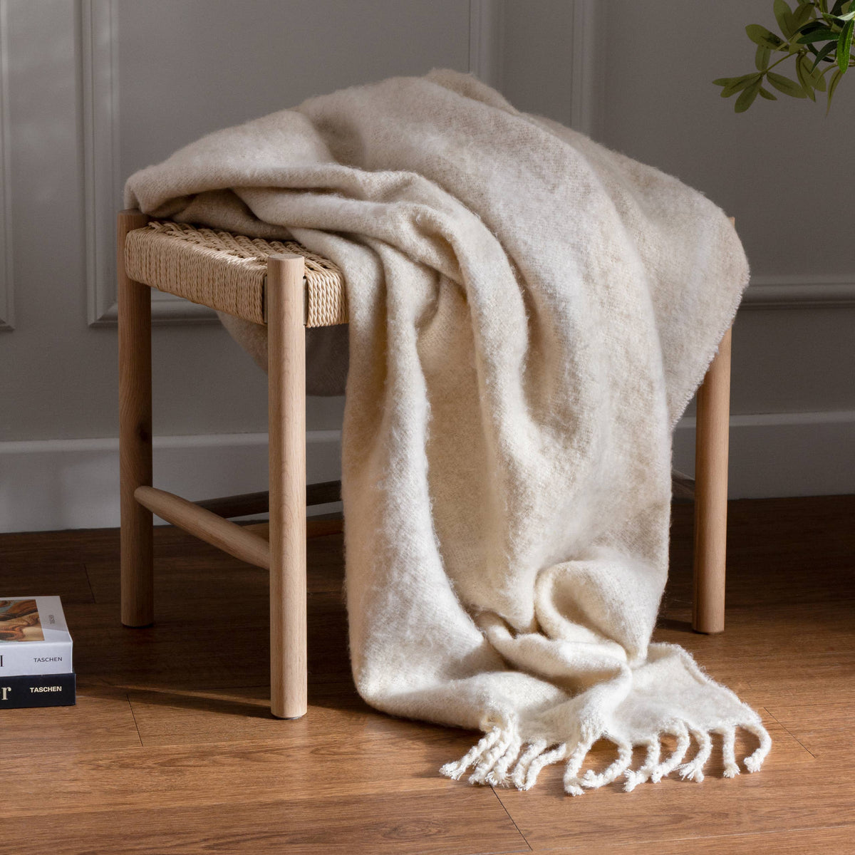 HÖEM Meta Throw Natural: Natural / 130 x 180cm