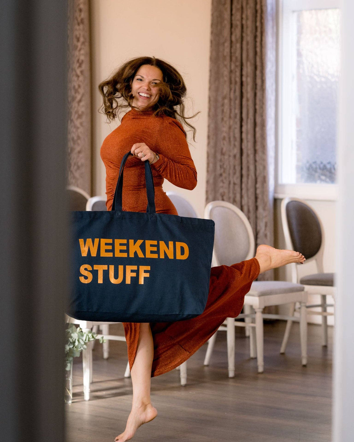 EXTRA LARGE NAVY TOTE BAG WITH BRONZE PRINT: DOG STUFF