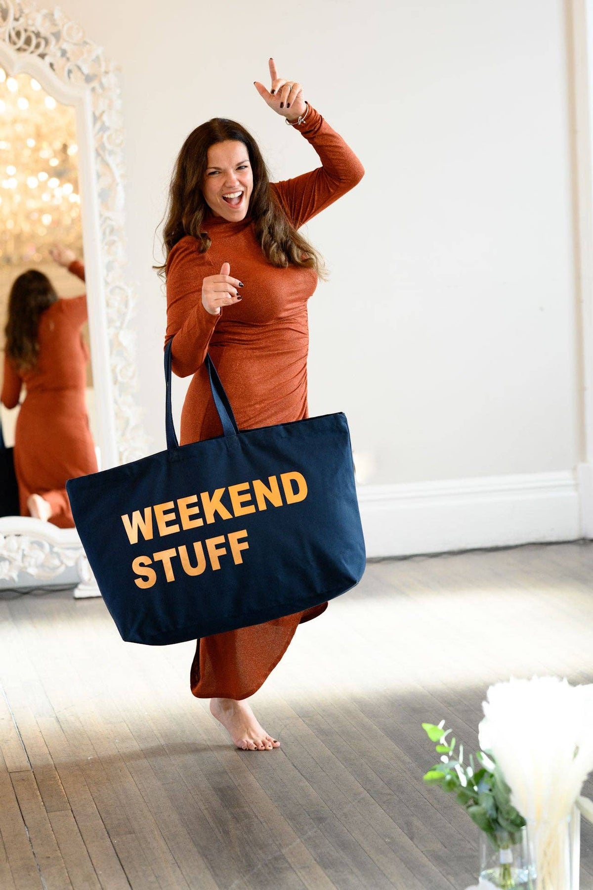 EXTRA LARGE NAVY TOTE BAG WITH BRONZE PRINT: DOG STUFF