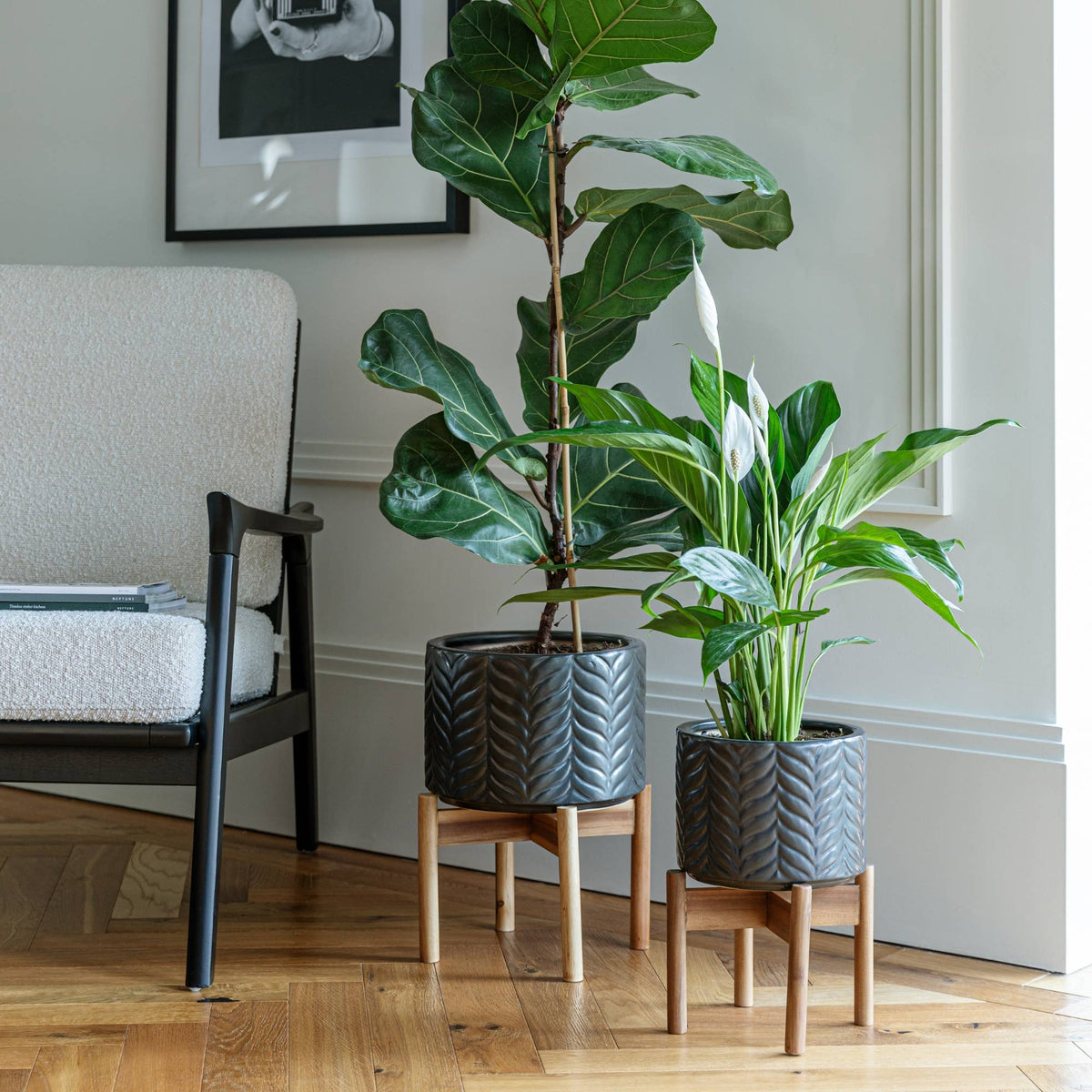 Aspen Glazed Ceramic Indoor Planter with Wooden Stand