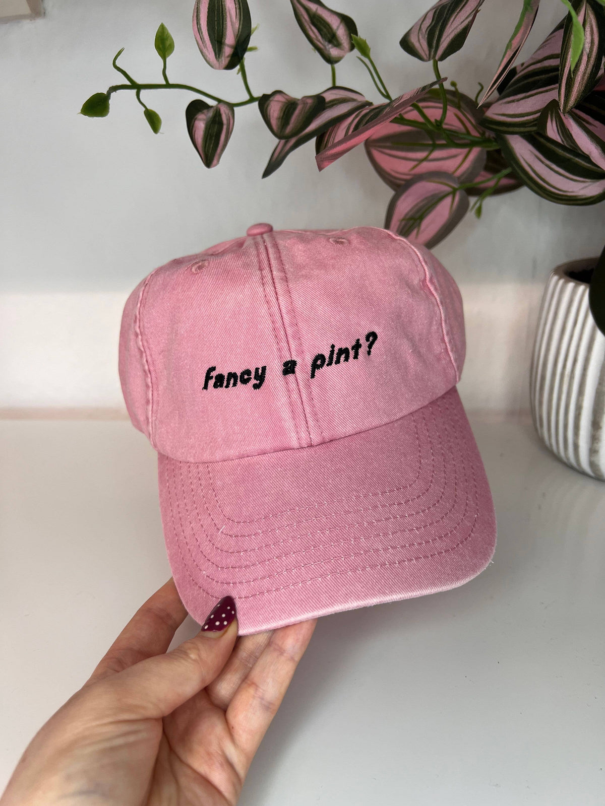 Fancy a pint? Embroidered Vintage Cap: Vintage Black