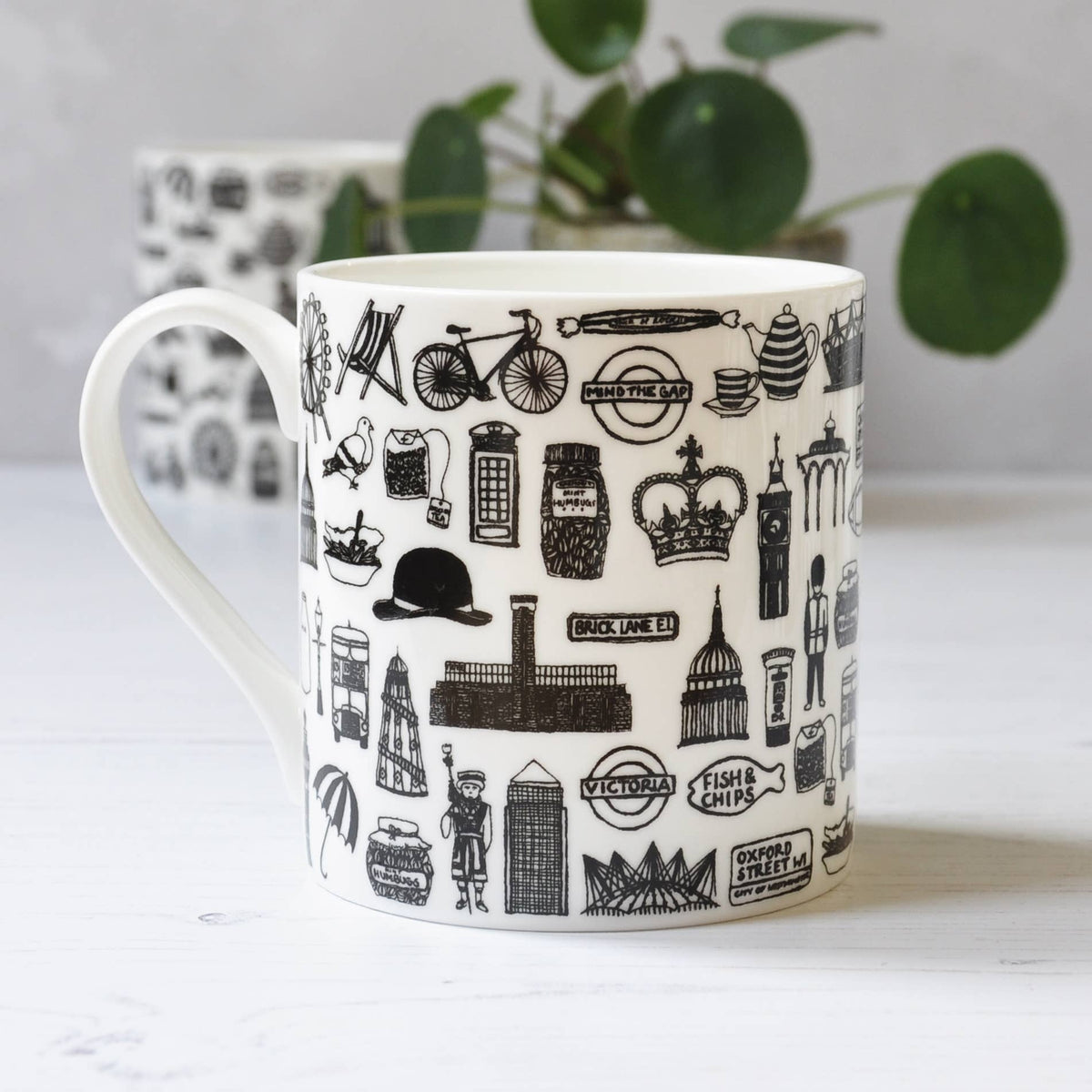 British Illustrated Black And White Mug: Default Title
