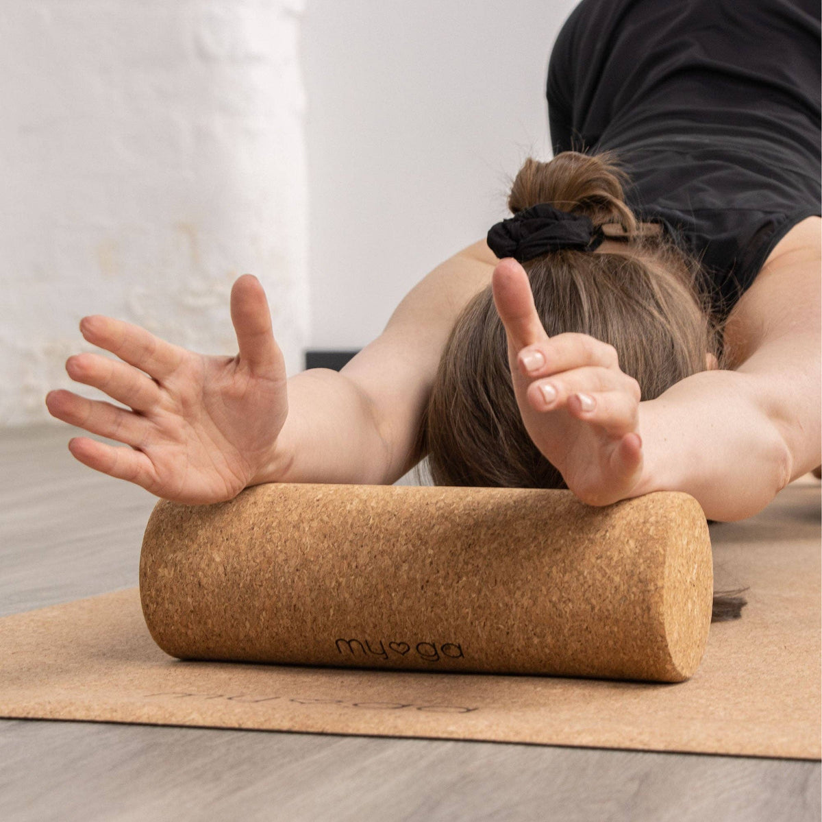 Natural Cork Fascia Massage Roller Available in 10 x 30cm and 15 x 45cm: 30cm