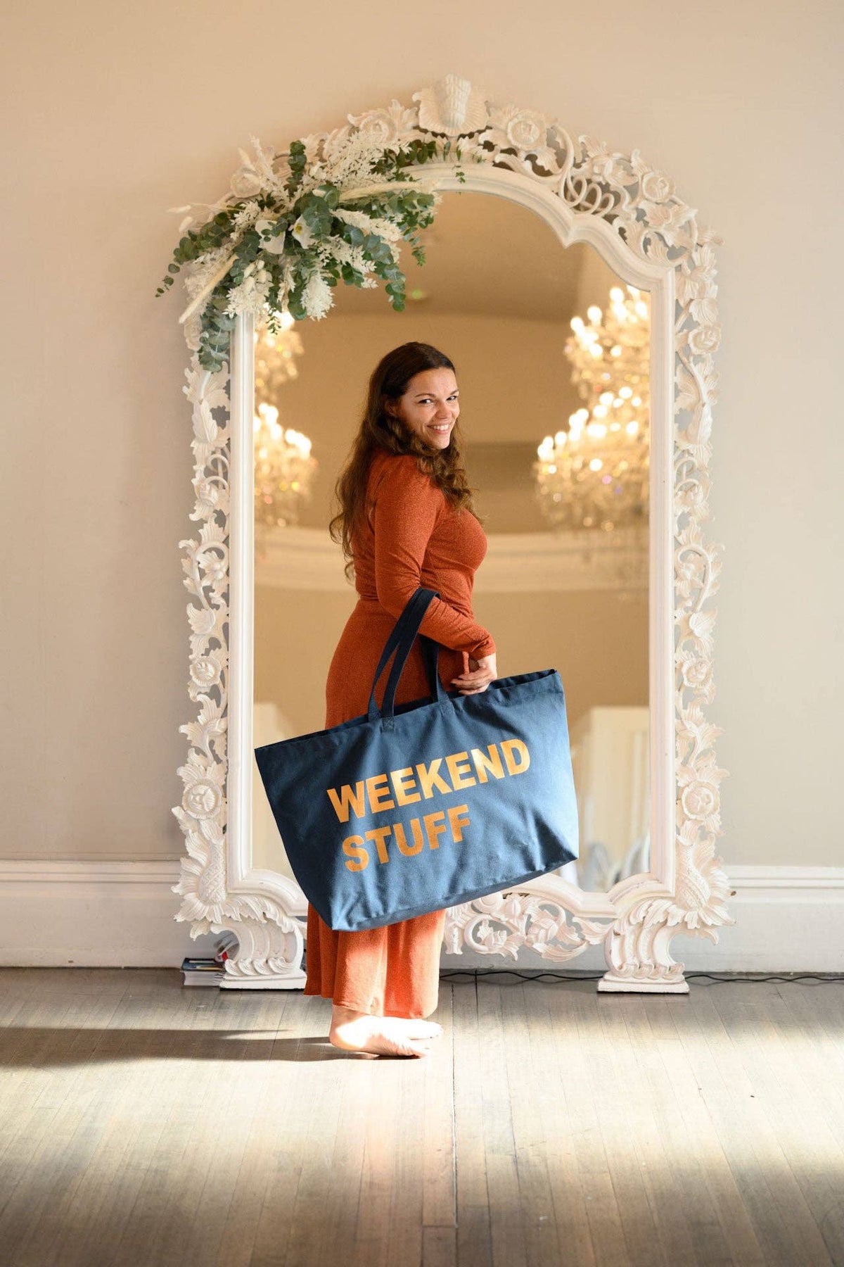 EXTRA LARGE NAVY TOTE BAG WITH BRONZE PRINT: DOG STUFF