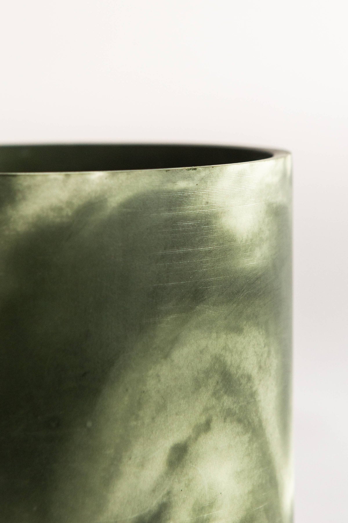 Hand-cast indoor plant pot | Muddy Green &amp; Off-White: Medium