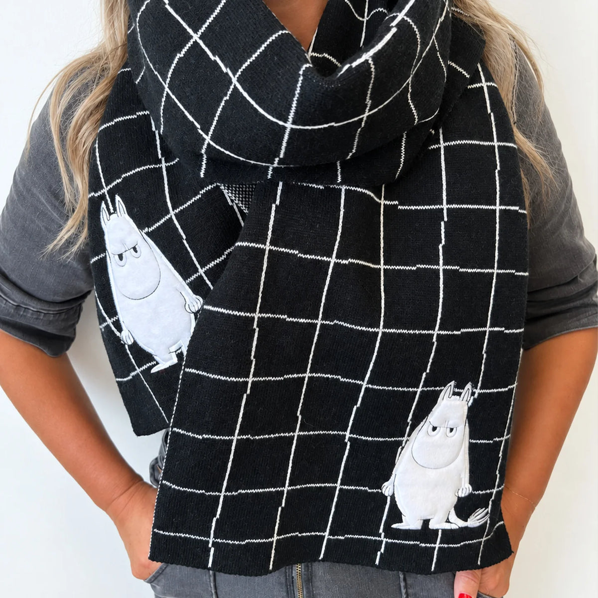 Moomin Embellished Angry Scarf