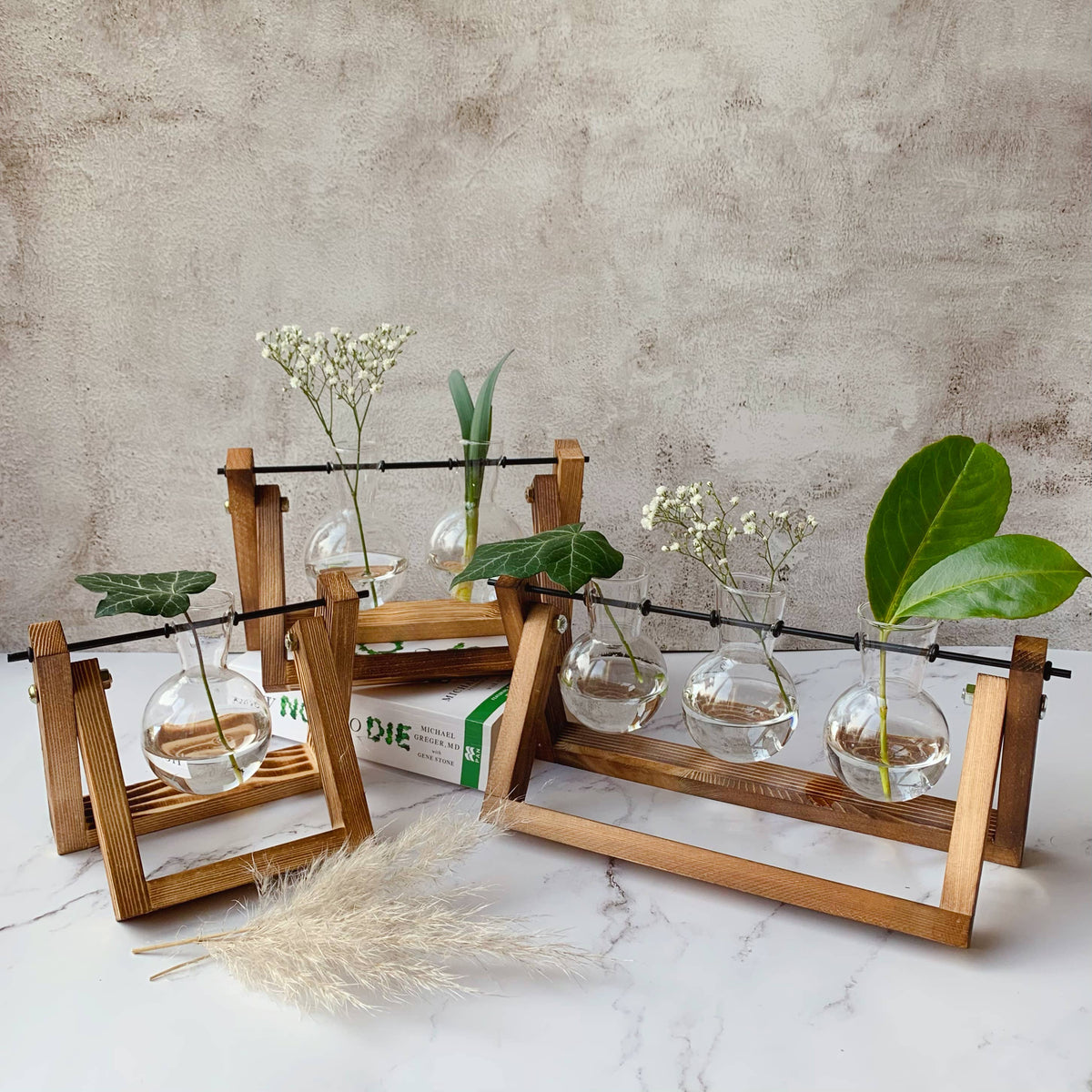 Glass Planter Bulb Vase with Wooden Stand: Frame 3 Glasses
