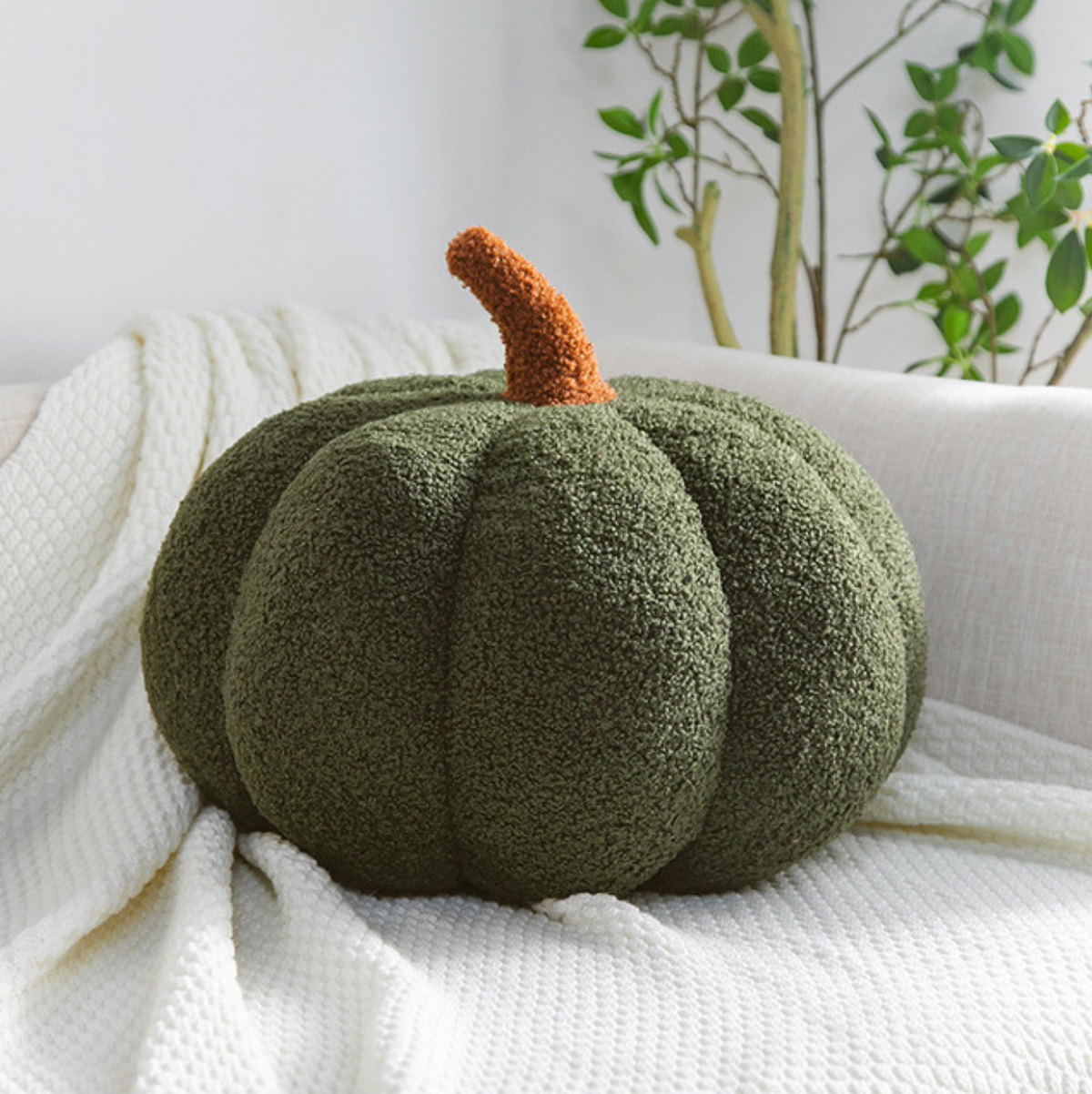 Pumpkin Shaped Pillow: Brown / 18cm