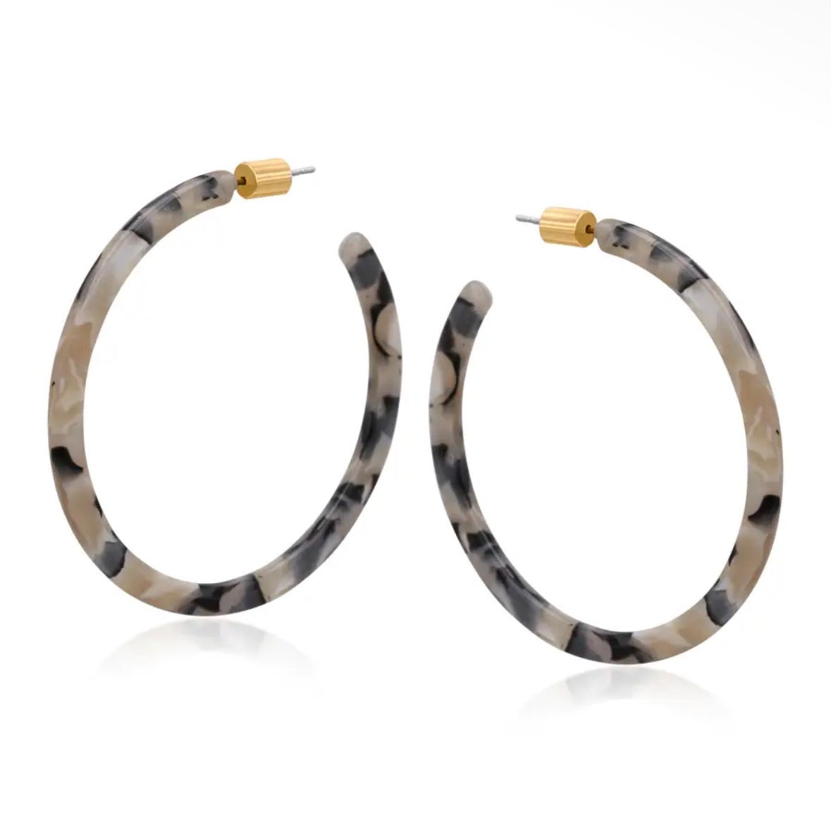 Livia Grey/Beige Resin Hoop Earrings 3771