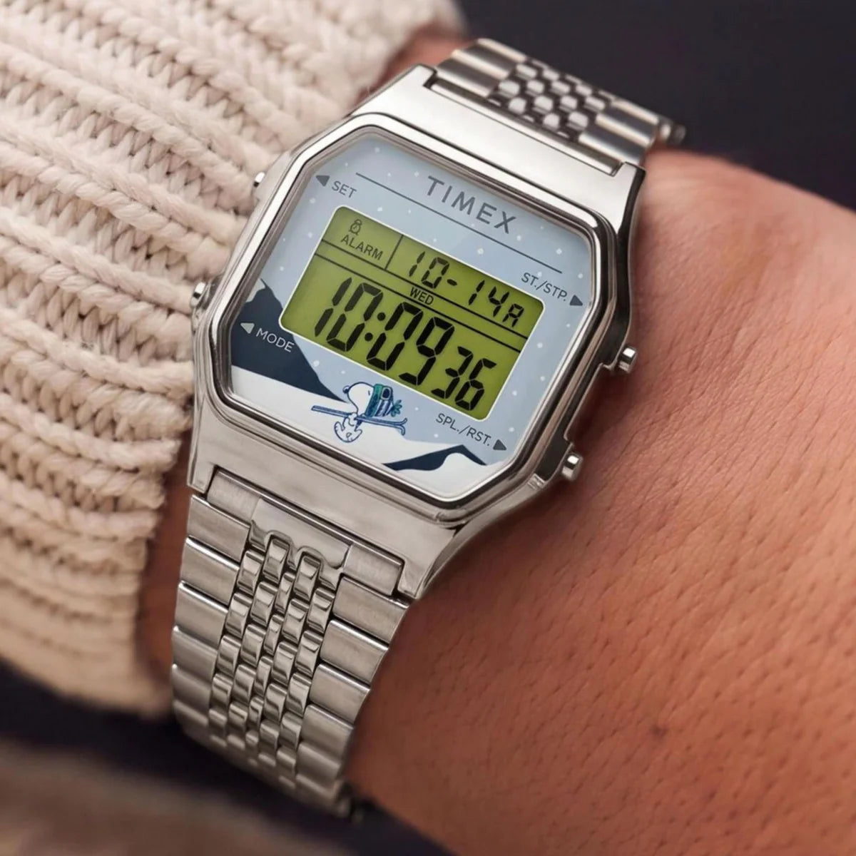 Timex Peanuts X T80 35mm Digital Steel Quartz Watch