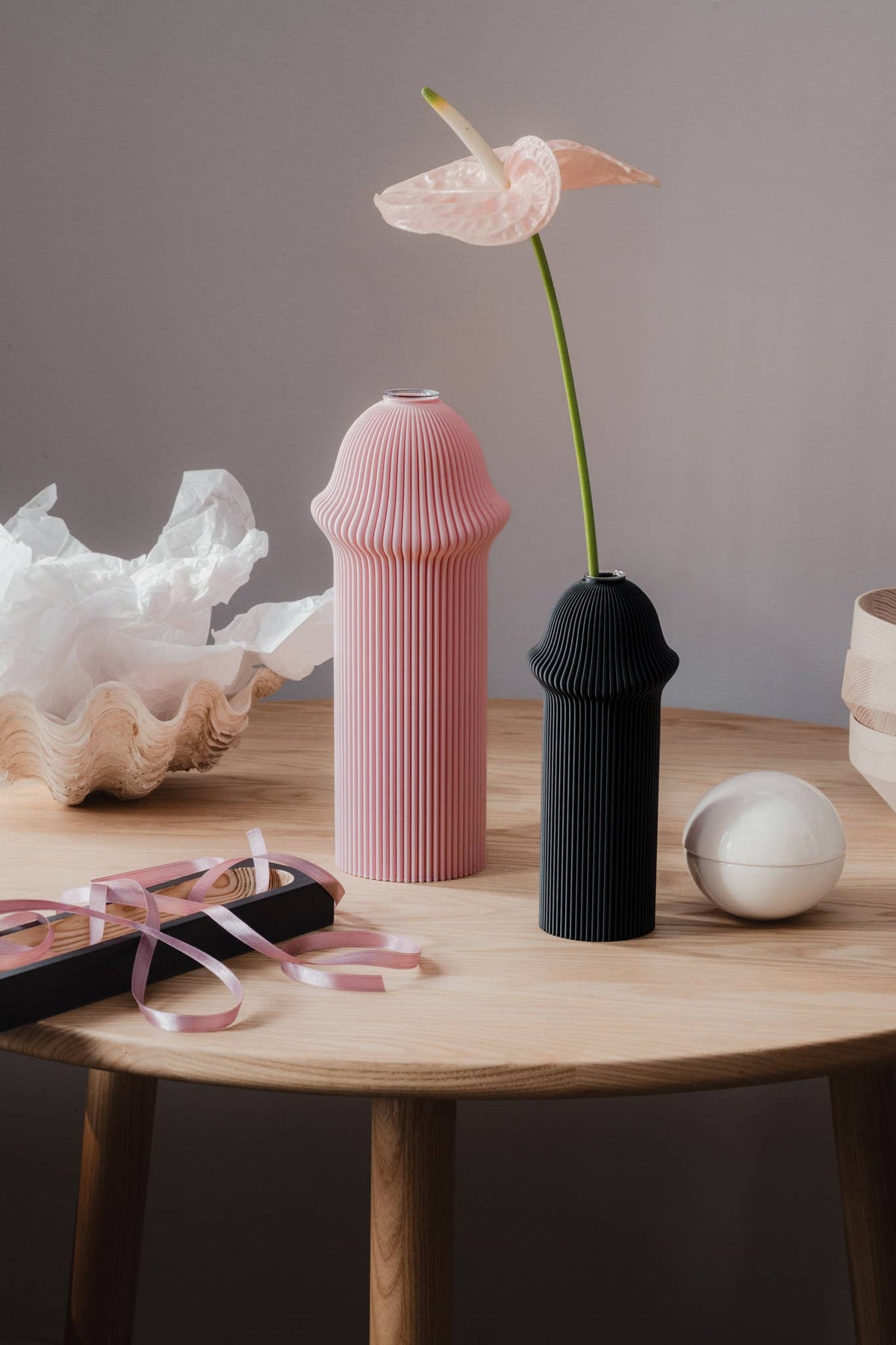 Big Bulbous Vase: Charcoal