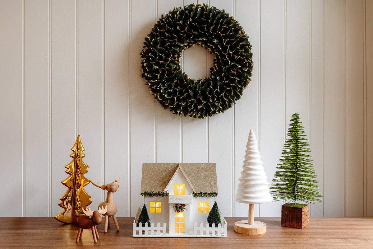 Sparkly Green Christmas Wooden Wreath