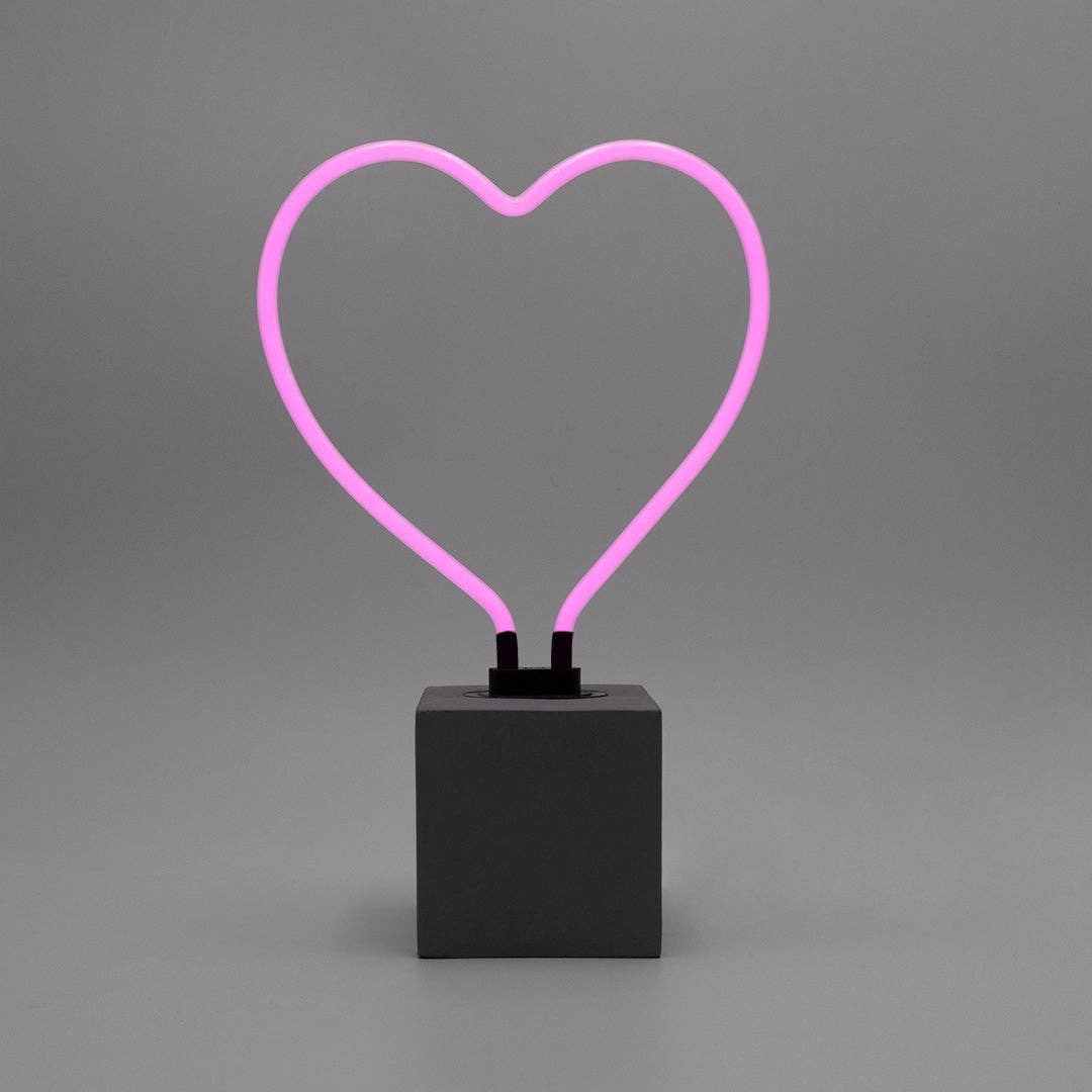 Neon &#39;Heart&#39; Sign
