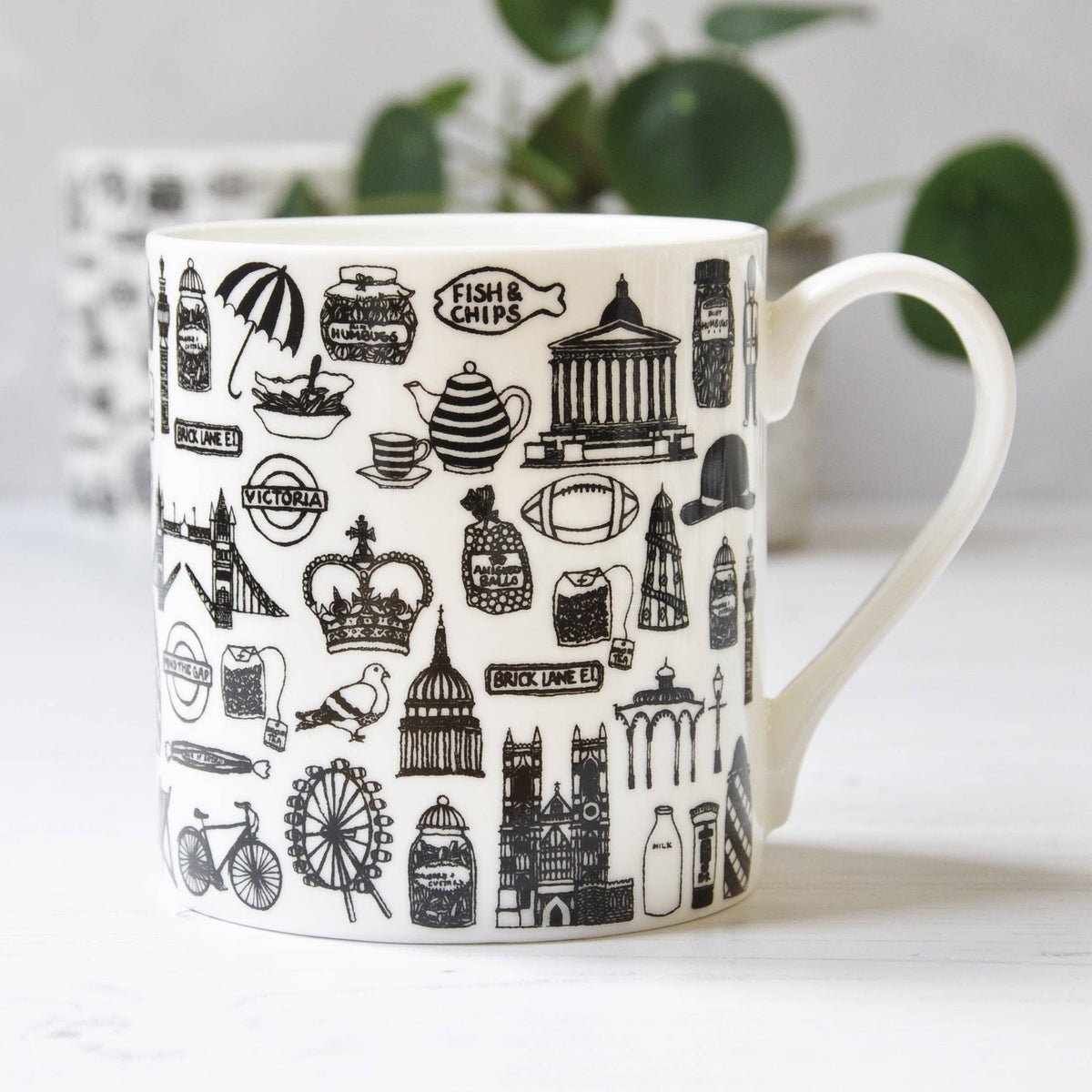 British Illustrated Black And White Mug: Default Title
