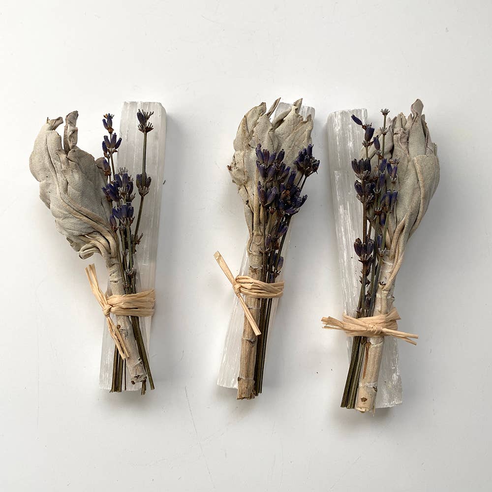 Mini Smudge Cluster, White Sage, Lavender &amp; Selenite Wand 4&quot;