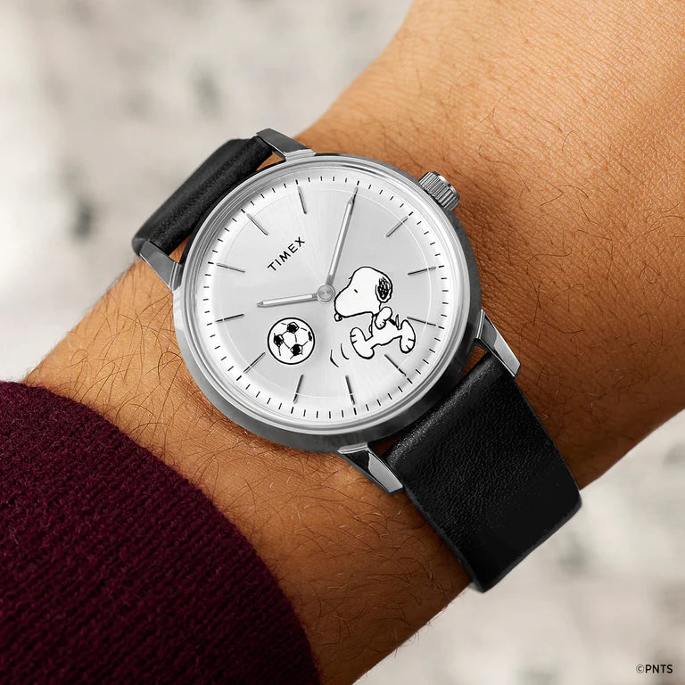 Peanuts® x Timex Marlin® 40mm Automatic Football Watch