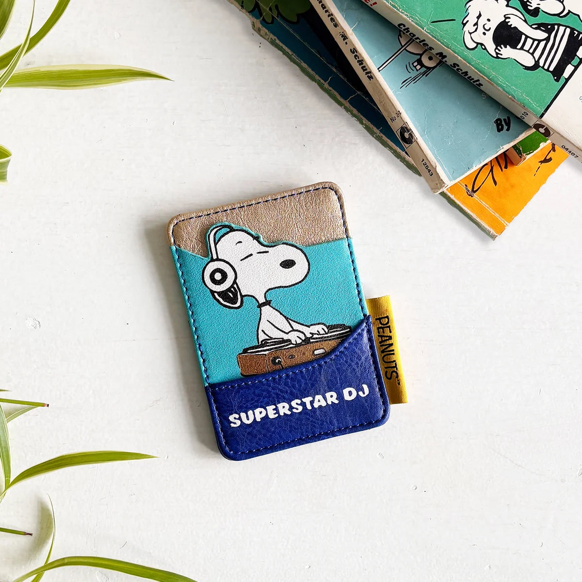 Peanuts Superstar DJ Cardholder