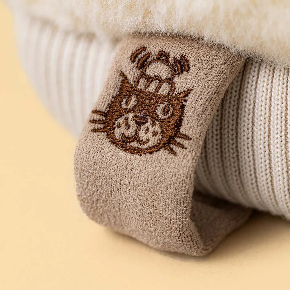 Jellycat Amuseables Fitswell Mitten (21cm)