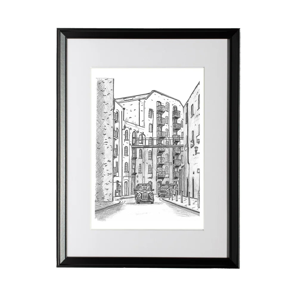 Shad Thames Taxi | Bermondsey London - Magnus Rodwell
