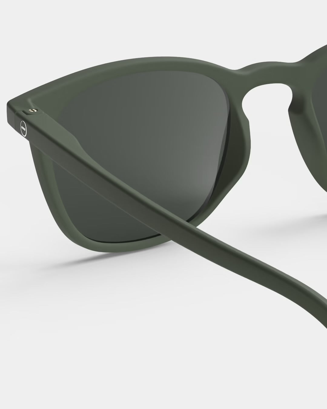 #E KAKI GREEN SUNGLASSES