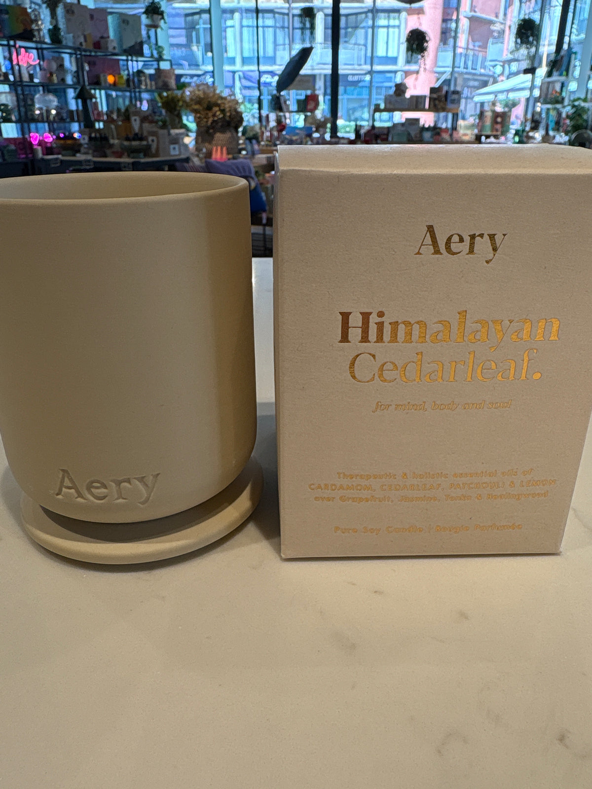 Fernweh Himalayan Cederleaf Scented Candle