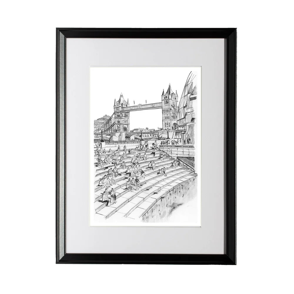 Tower Bridge - Amphitheatre/Scoop 40x50 - Magnus Rodwell