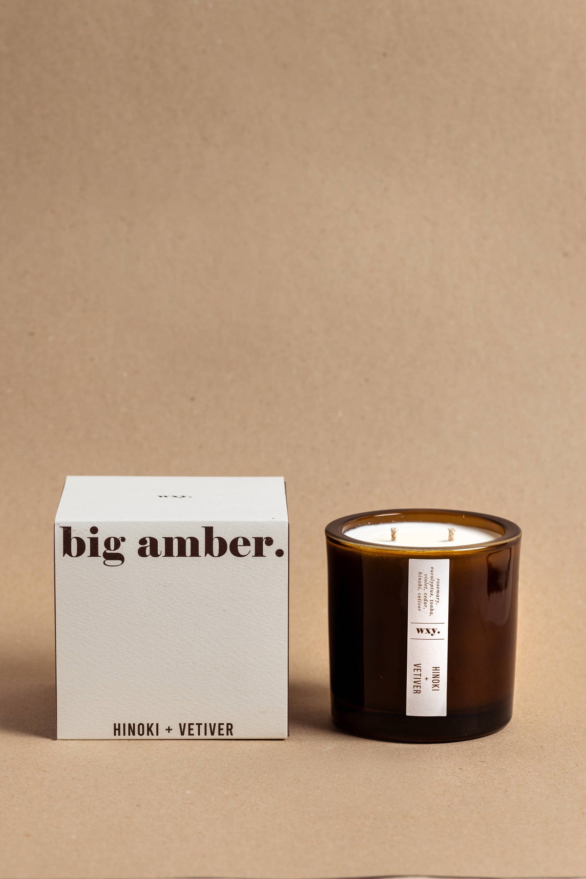 Big Amber Candle: Bamboo and Bergamot