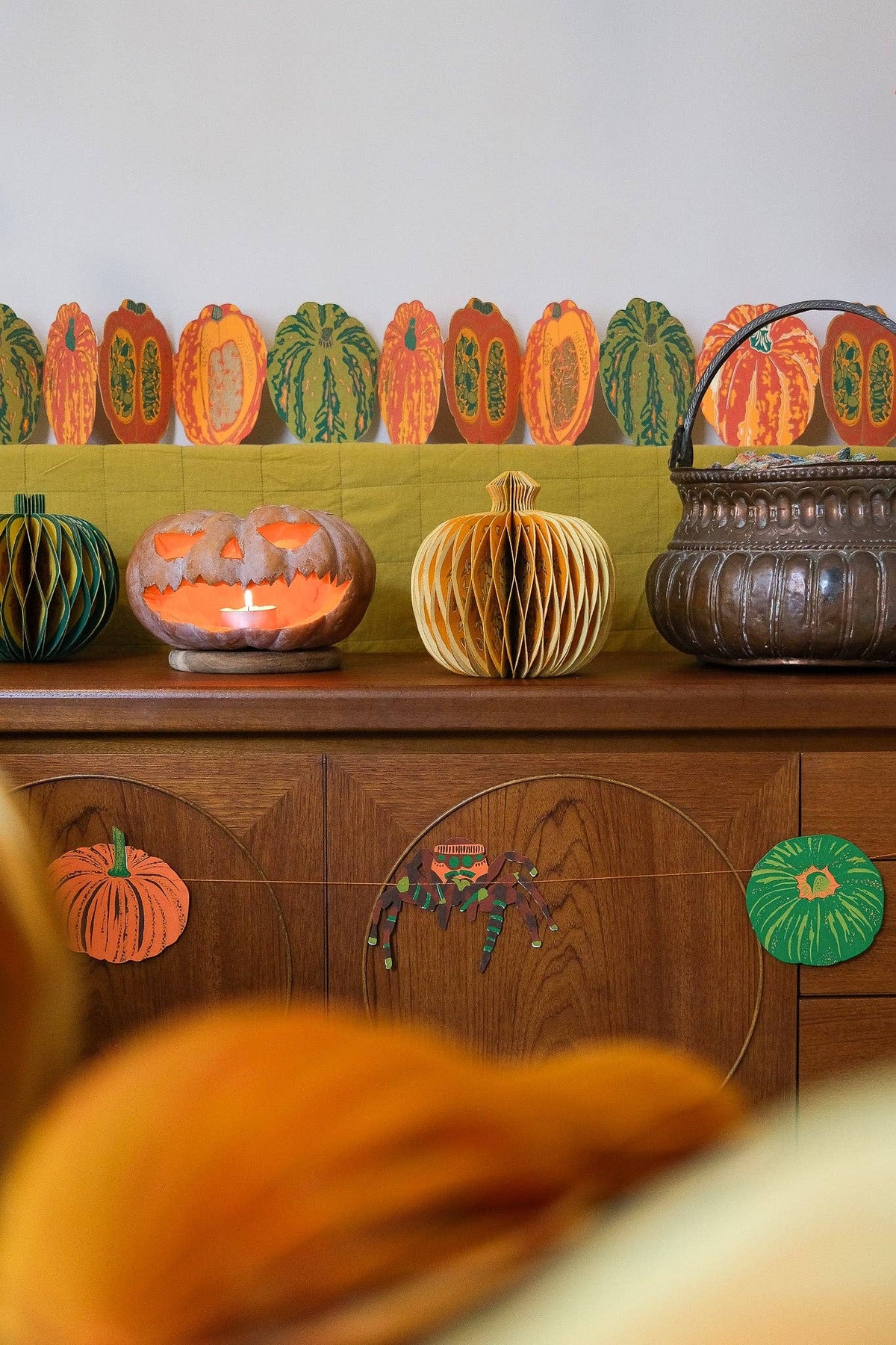 UK/EU: Pumpkin Sewn Garland