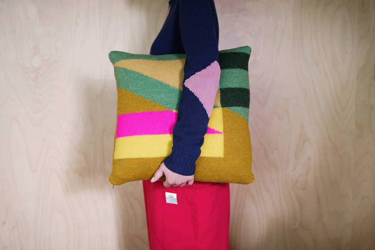 Tilt Cushion - Green