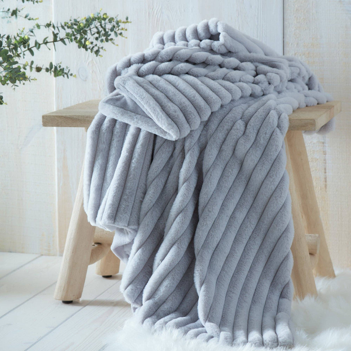 Morritz Throw by Appletree Hygge in Grey 130 x 180cm