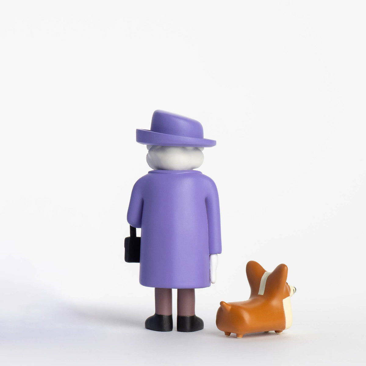 Queen Elizabeth & Royal Corgi – London Souvenir  Best Seller: Green