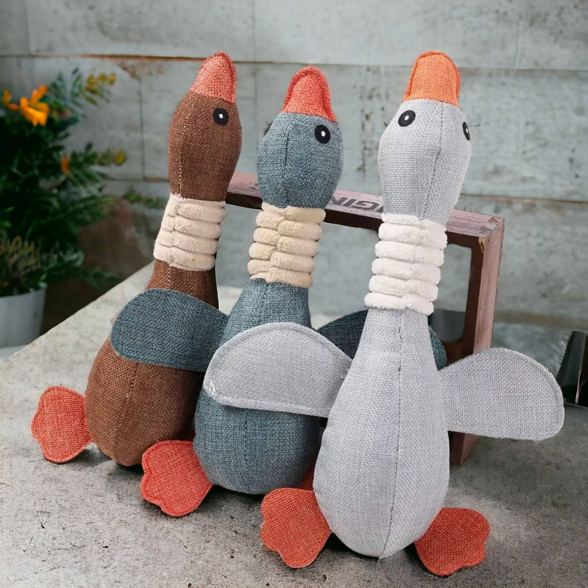 30cm Duck Design Squeaky Dog Chew Toy: Brown