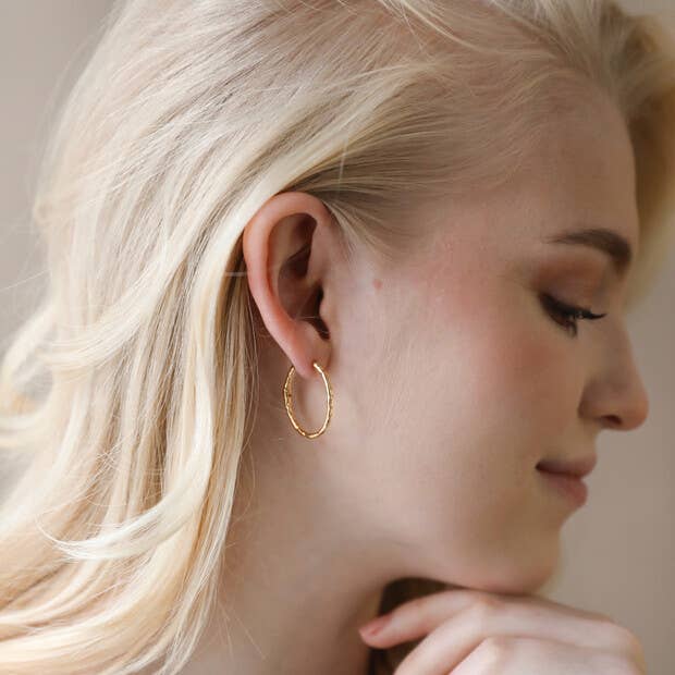 Textured Hoop Earrings: Gold