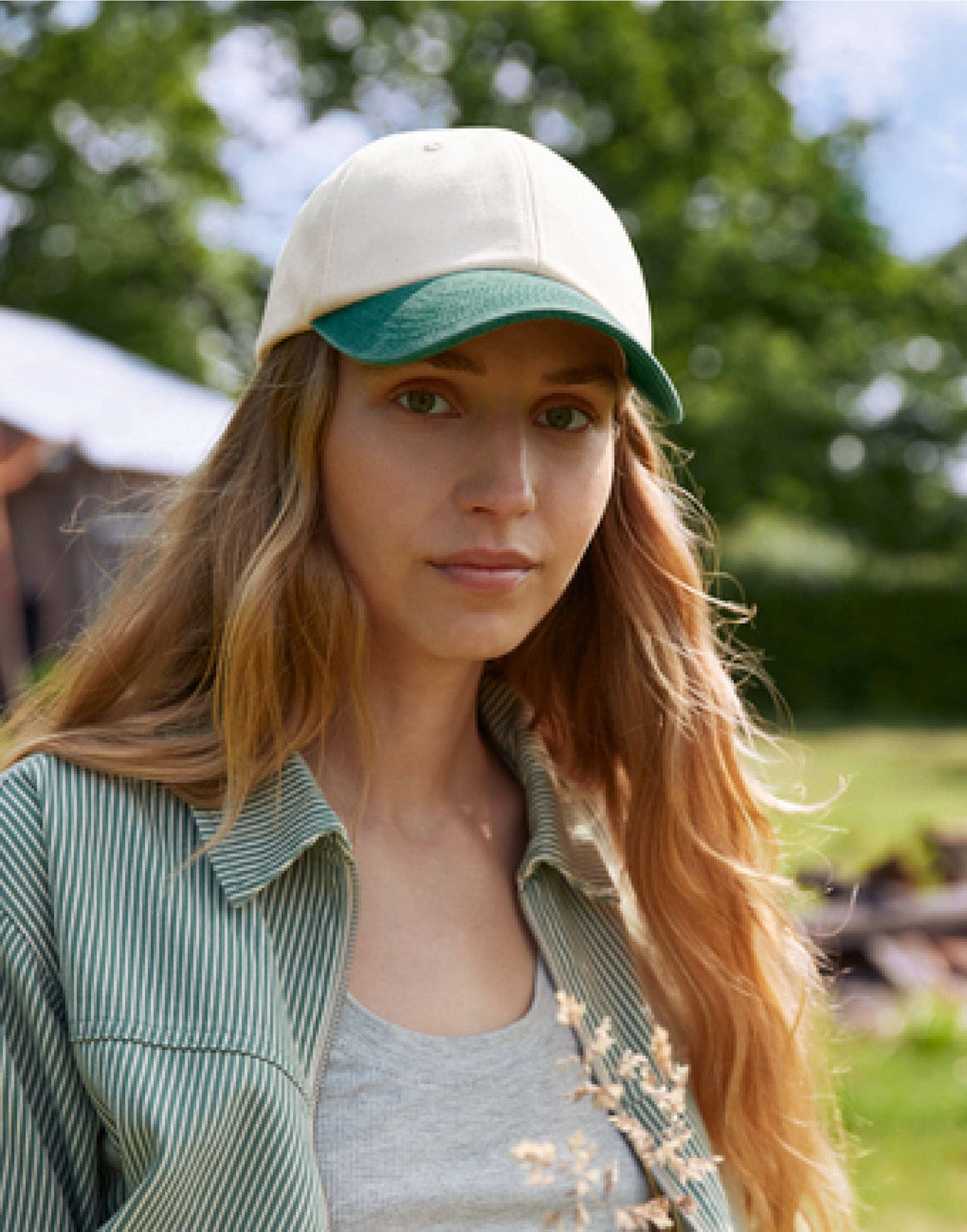Beechfield Contrast Peak Vintage 6 Panel Dad Cap | Unisex | 100% Cotton | 8 Colours | One Size: Natural/Vintage Brown / One Size