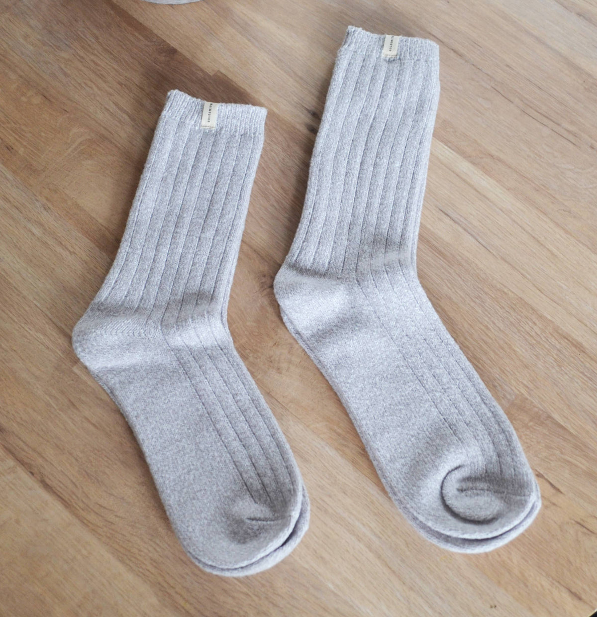 Super Soft Snug Socks: Men's Grey 7-11