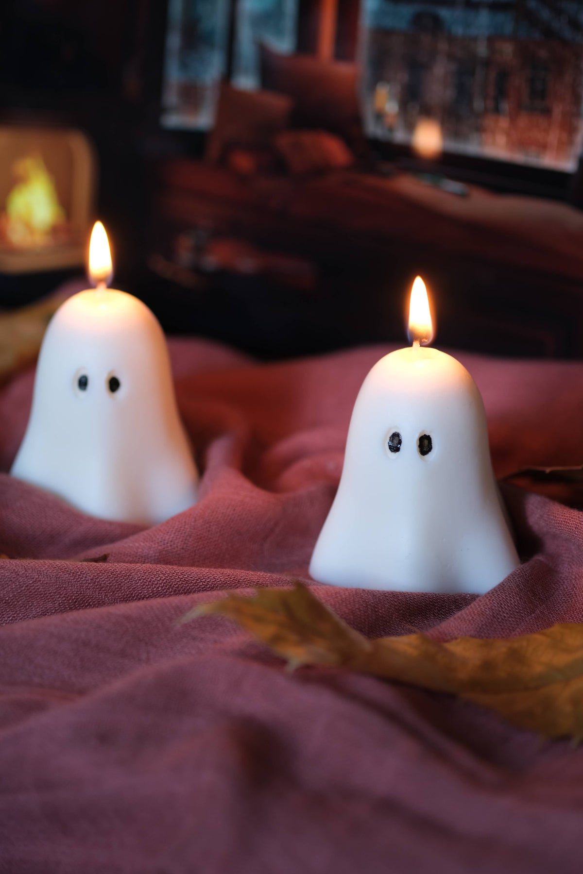 Ghost Candles / Halloween Candles: White / B
