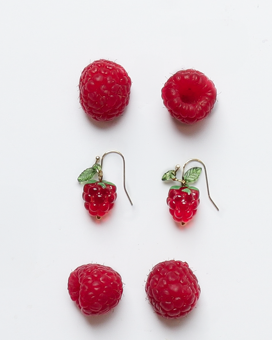 Malina Raspberry Dangle Earring